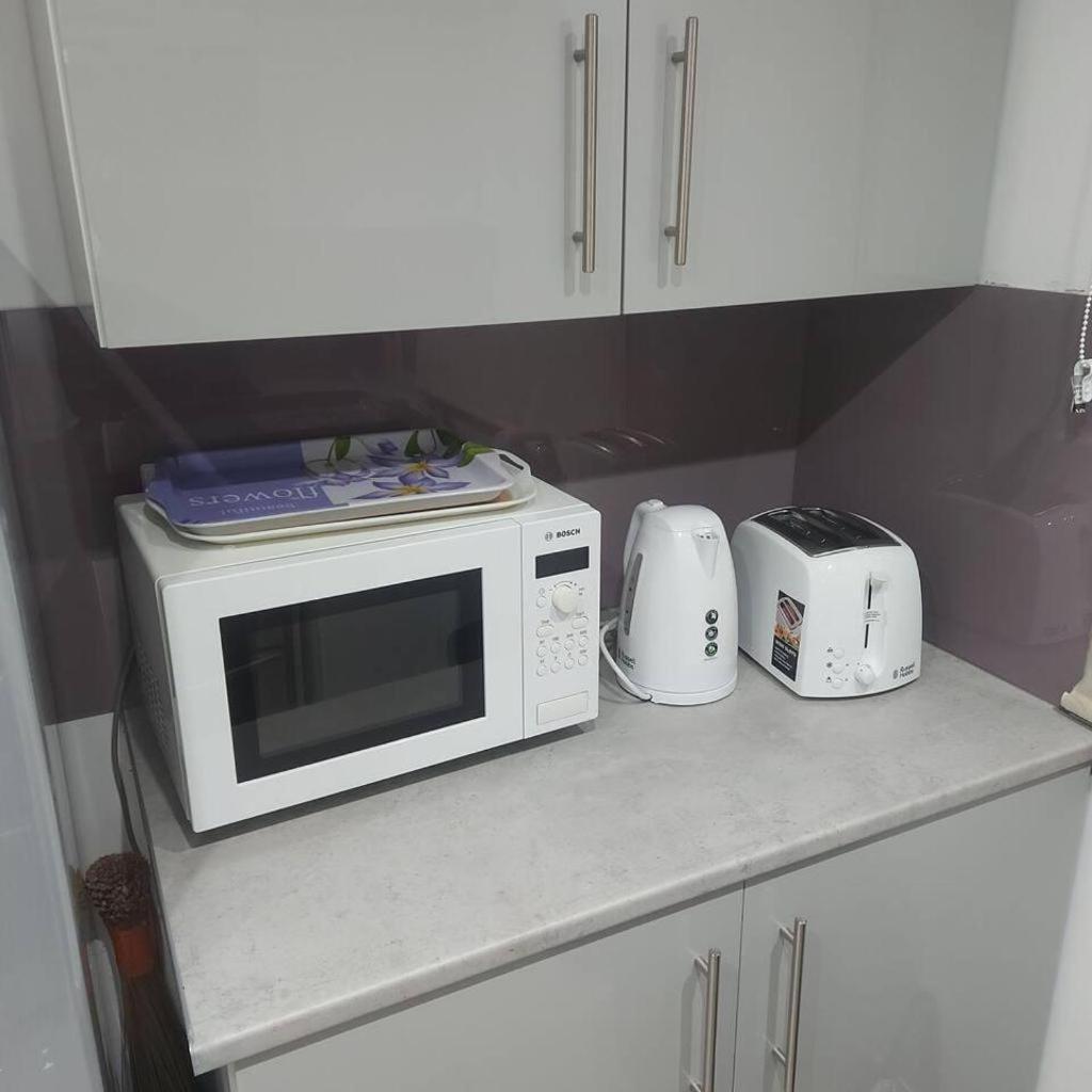Lovely & Beautiful 2 Bed-Apartment In Borehamwood Exteriör bild